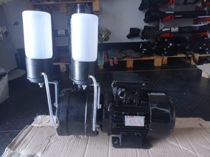 POMPA DEL VUOTO AD OLIO 350 LT - immagine 2