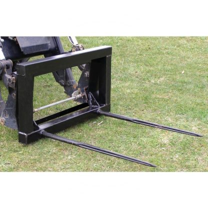 77875530 FORCA PER TRASPORTO ROTOBALLE  Fornita con denti, lunghezza 1100 mm (M22 x 1,5)